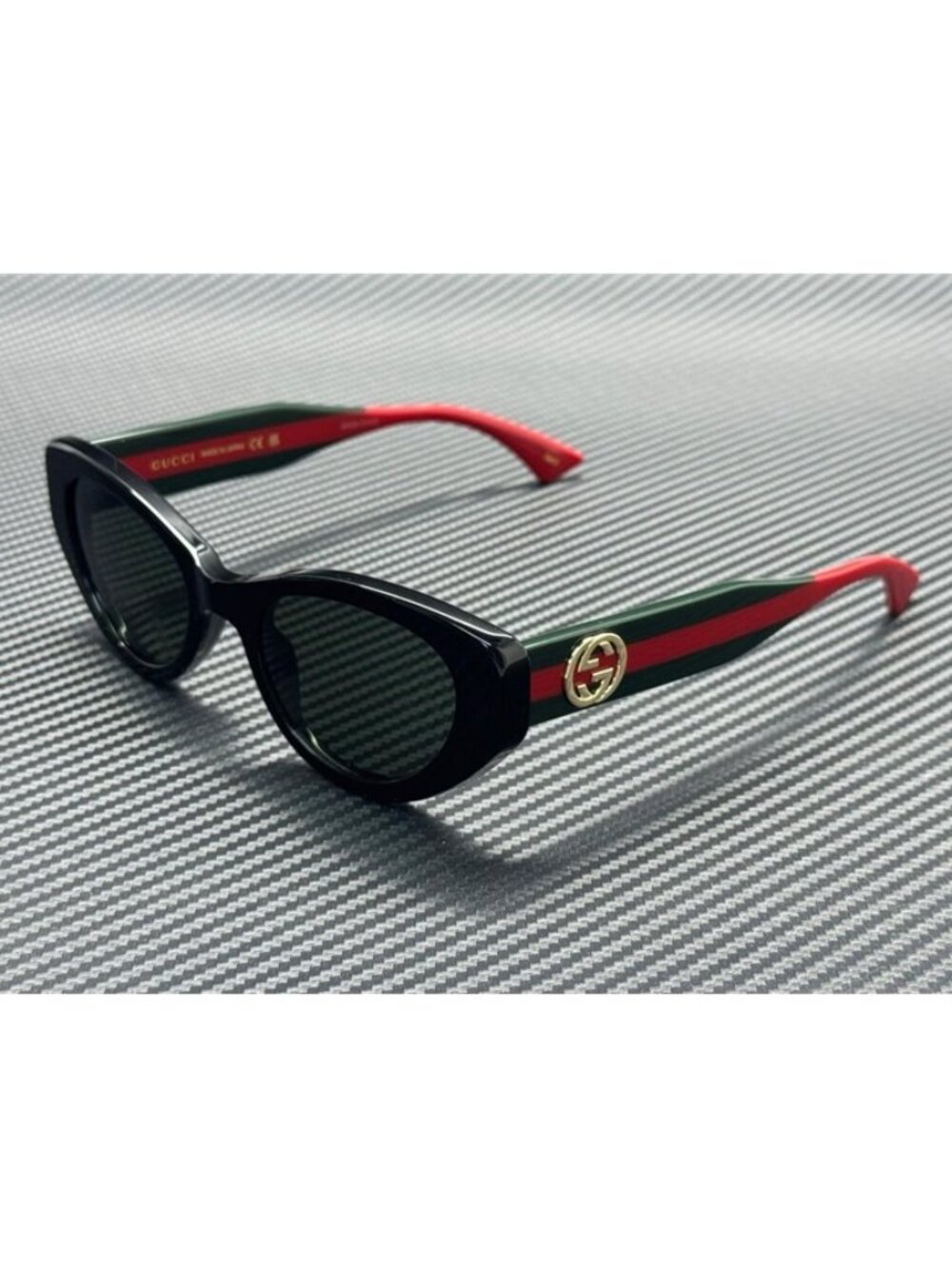 New Gucci Women Black Sunglasses 52-21-145